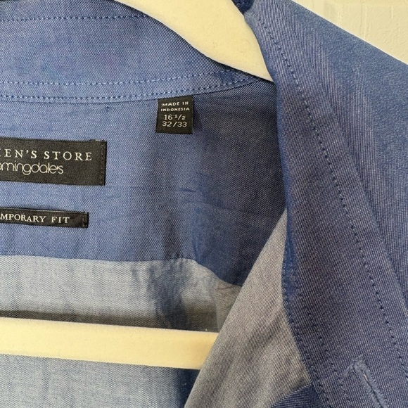 Men’s Bloomingdale’s Blue Button-Up Shirt – Size L 16½ / 32–33 - Picture 3 of 3